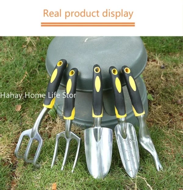 Aluminum Gardening Kit with Ergonomic Handle - Image 4